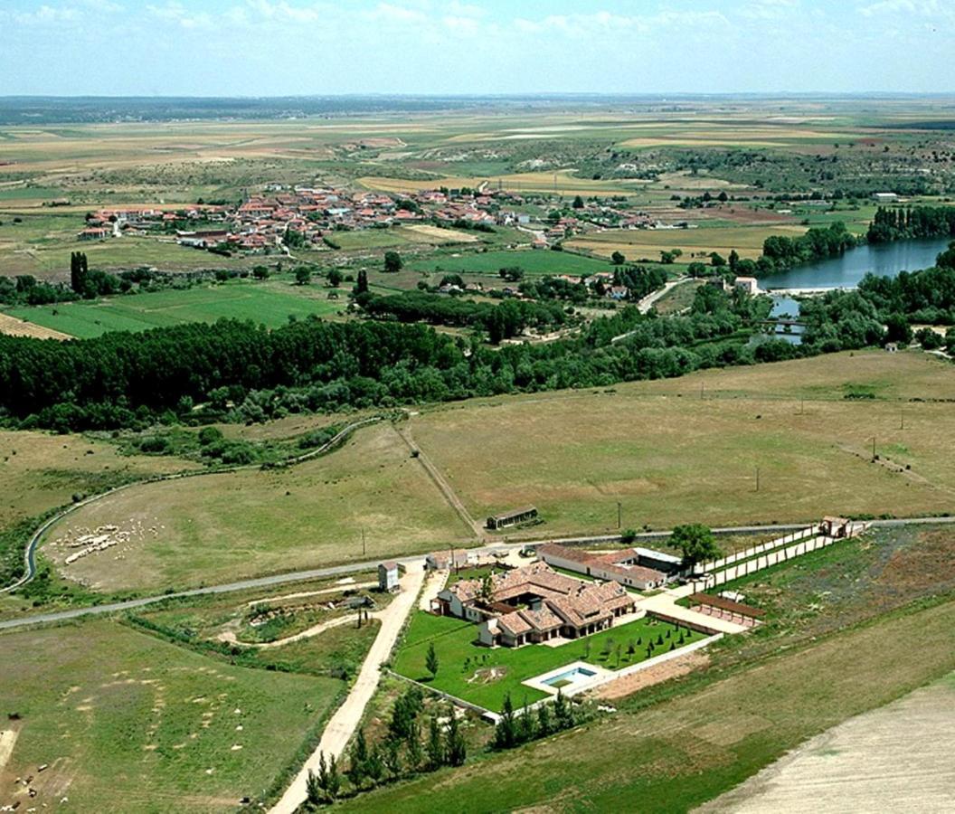 La Casona Del Tormes Villa Almenara de Tormes Екстериор снимка