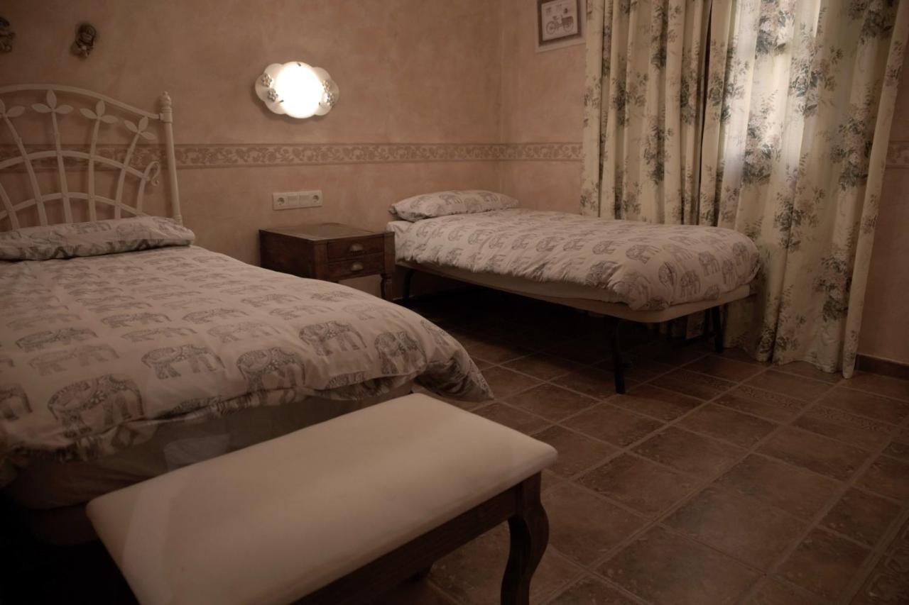 La Casona Del Tormes Villa Almenara de Tormes Екстериор снимка