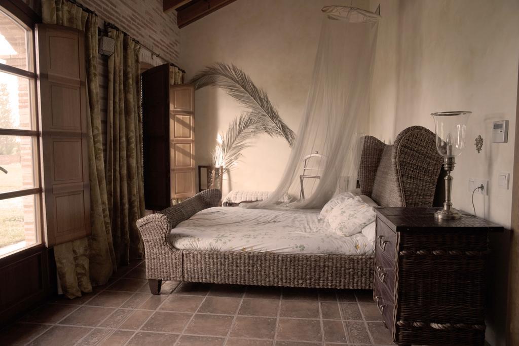 La Casona Del Tormes Villa Almenara de Tormes Екстериор снимка